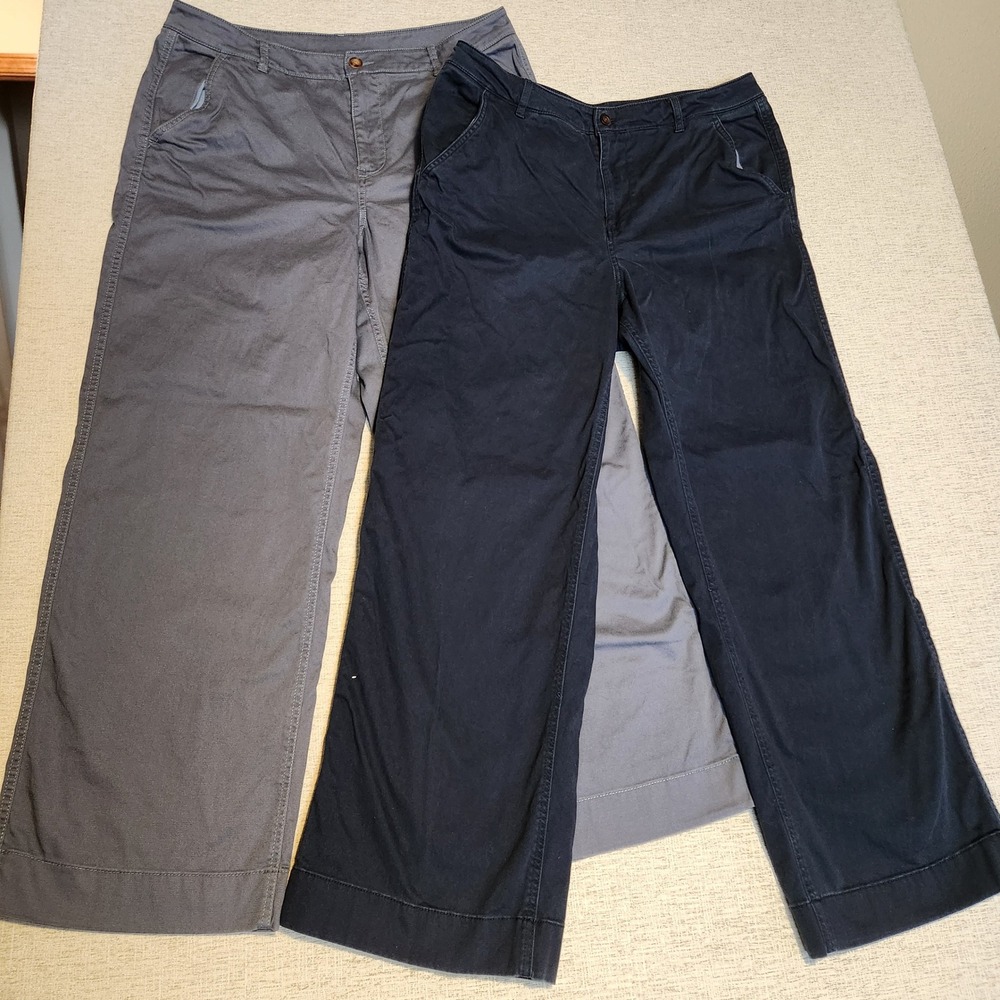 L.L.Bean Chino Pants Womens 16 M/T Navy Grey Wide Leg Stretch Lot of 2 522972